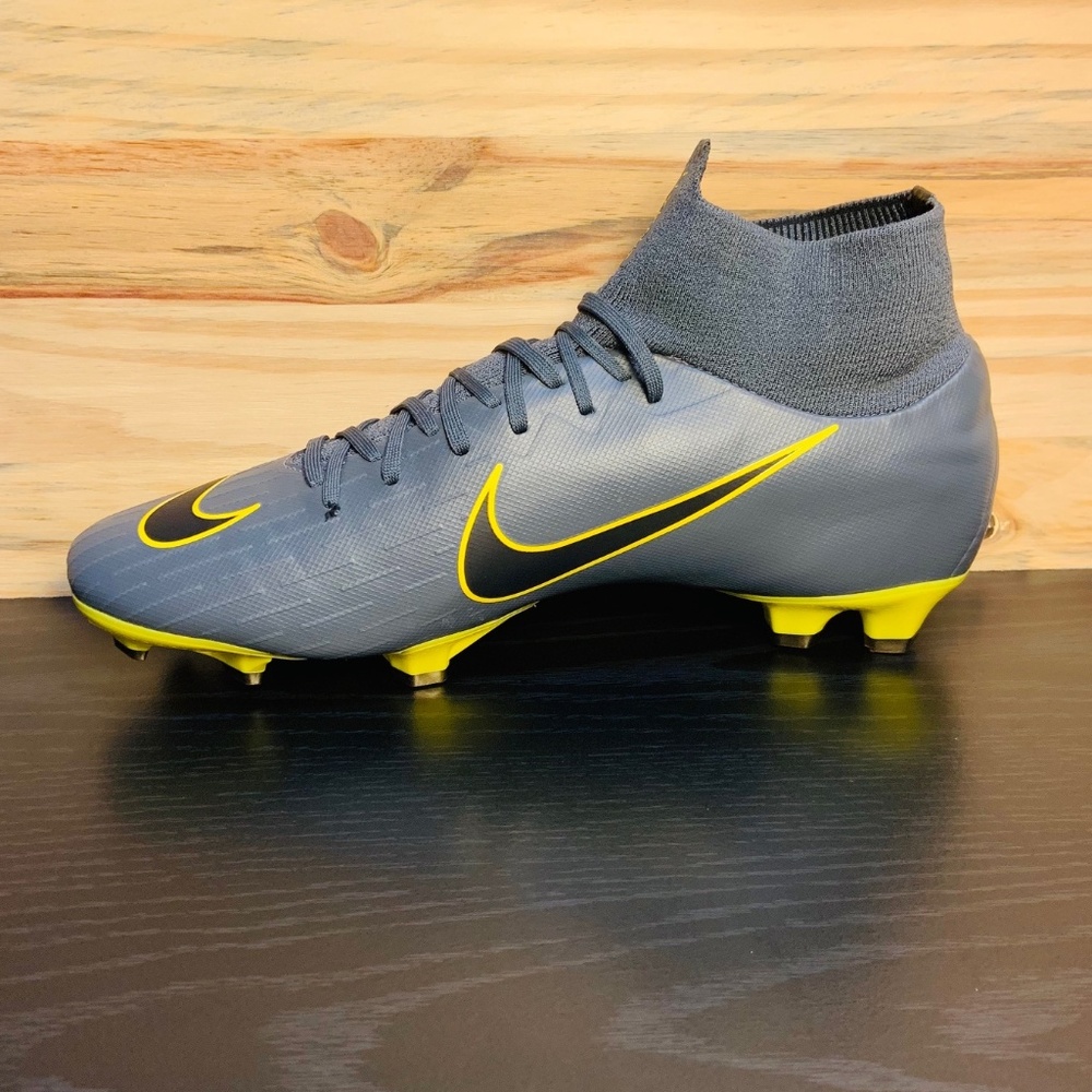 New Nike Superfly 6 Pro FG Soccer Cleats - Picture 4 of 8